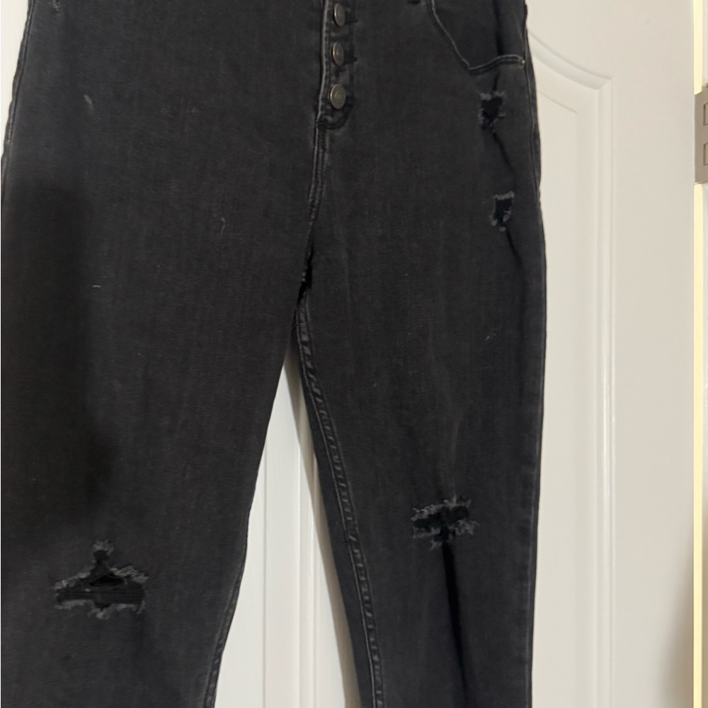 Black Distressed High-Waisted Jeans
